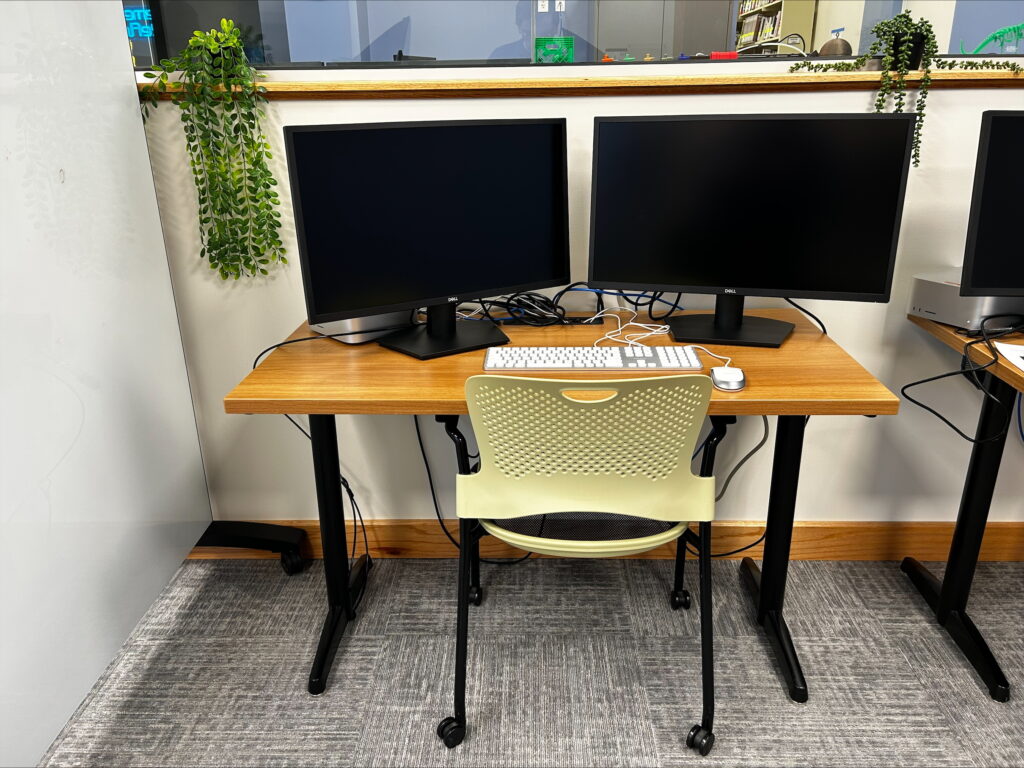Image of a workstation in the Digital Studio